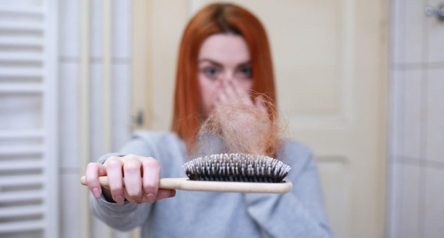 woman preventing hair loss