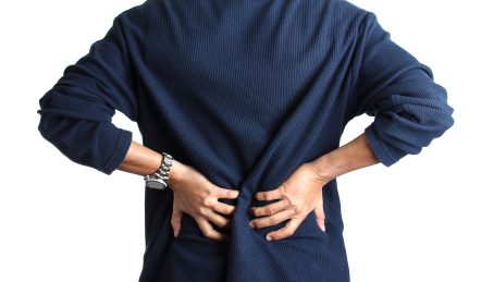 man with kidney cancer experiencing back pain