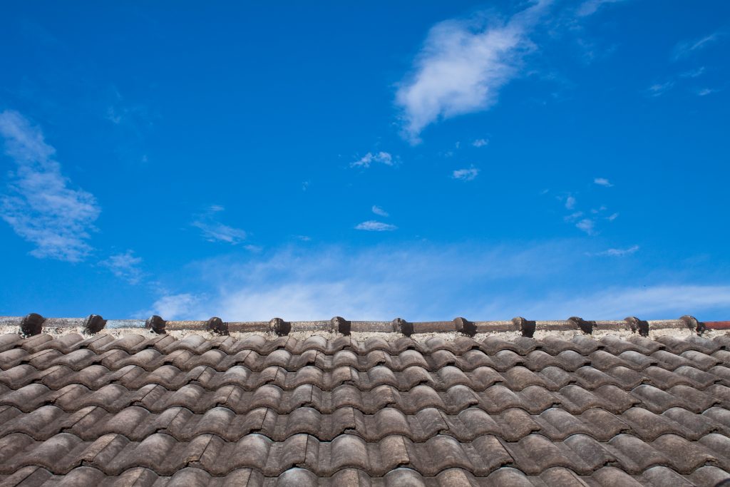 roof that needs repair